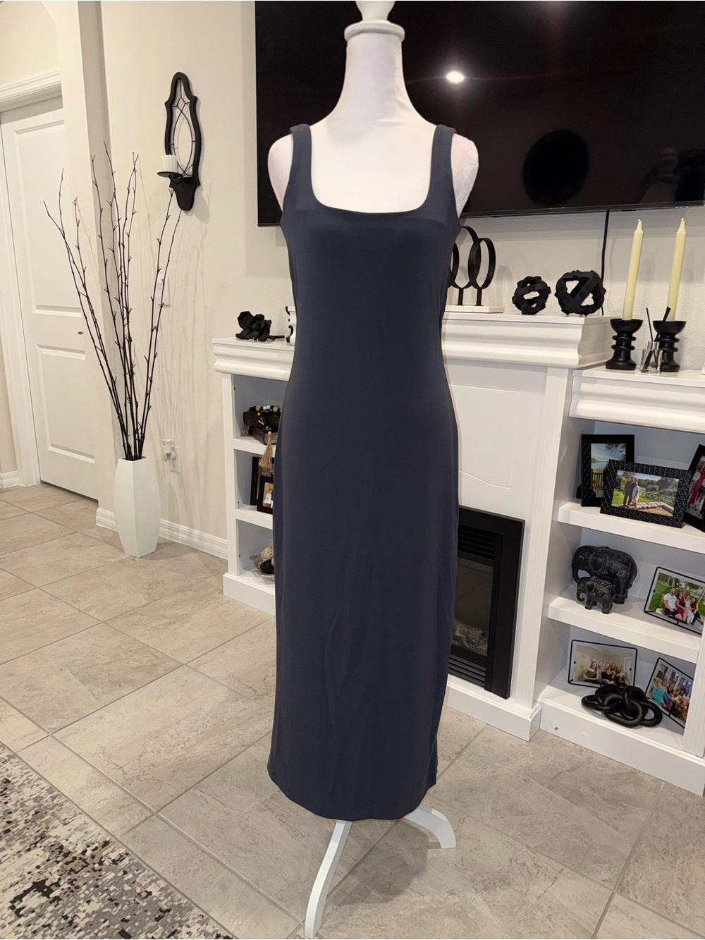Banana Republic Charcoal Scoop Neck Sleeveless Maxi Dress Size S